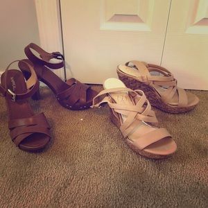 2 pairs of shoes